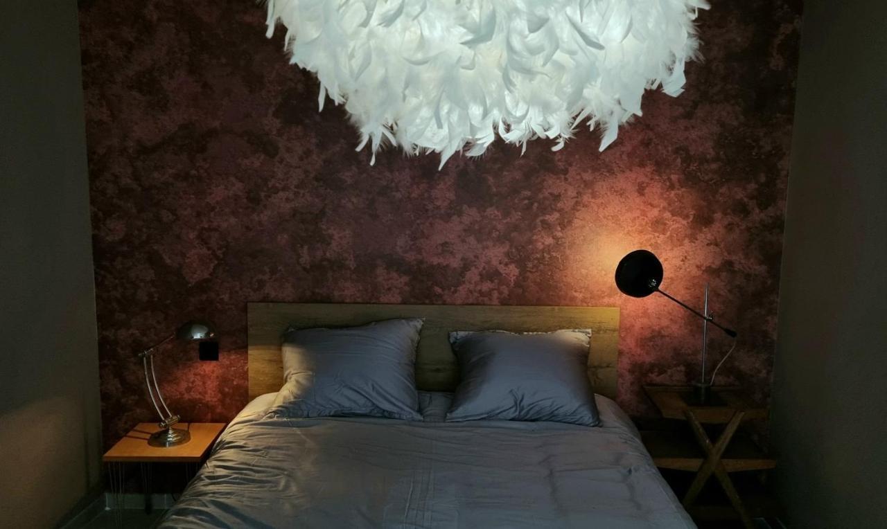 Logies La Chevre Folle - Lodging & Cooking In Style With Shared Kitchen 奥斯滕德 外观 照片